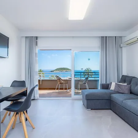 First Line Cosy Magaluf (Mallorca)